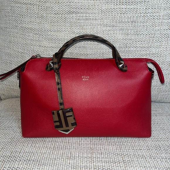 Fendi By The Way Shoulder Bag - Picture 2 of 16